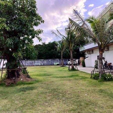 Taxim Residence Boutique Hotel Patong Esterno foto