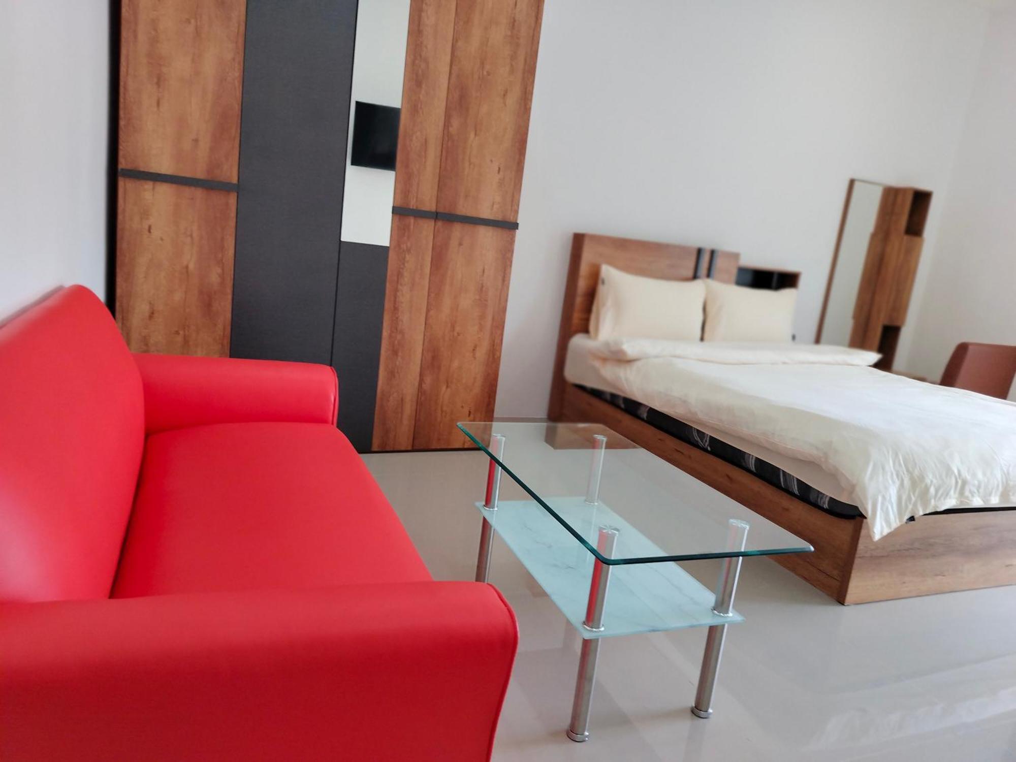 Taxim Residence Boutique Hotel Patong Esterno foto