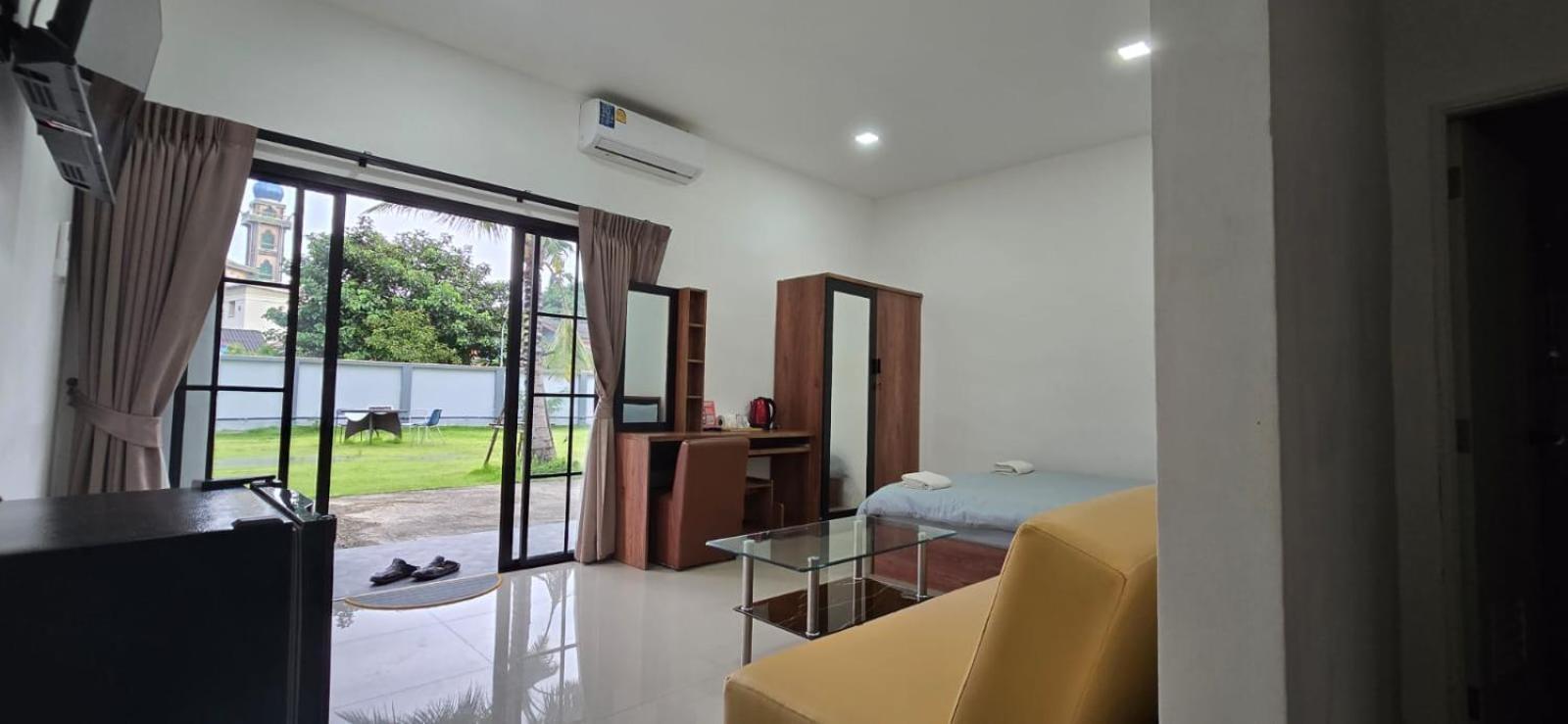 Taxim Residence Boutique Hotel Patong Esterno foto