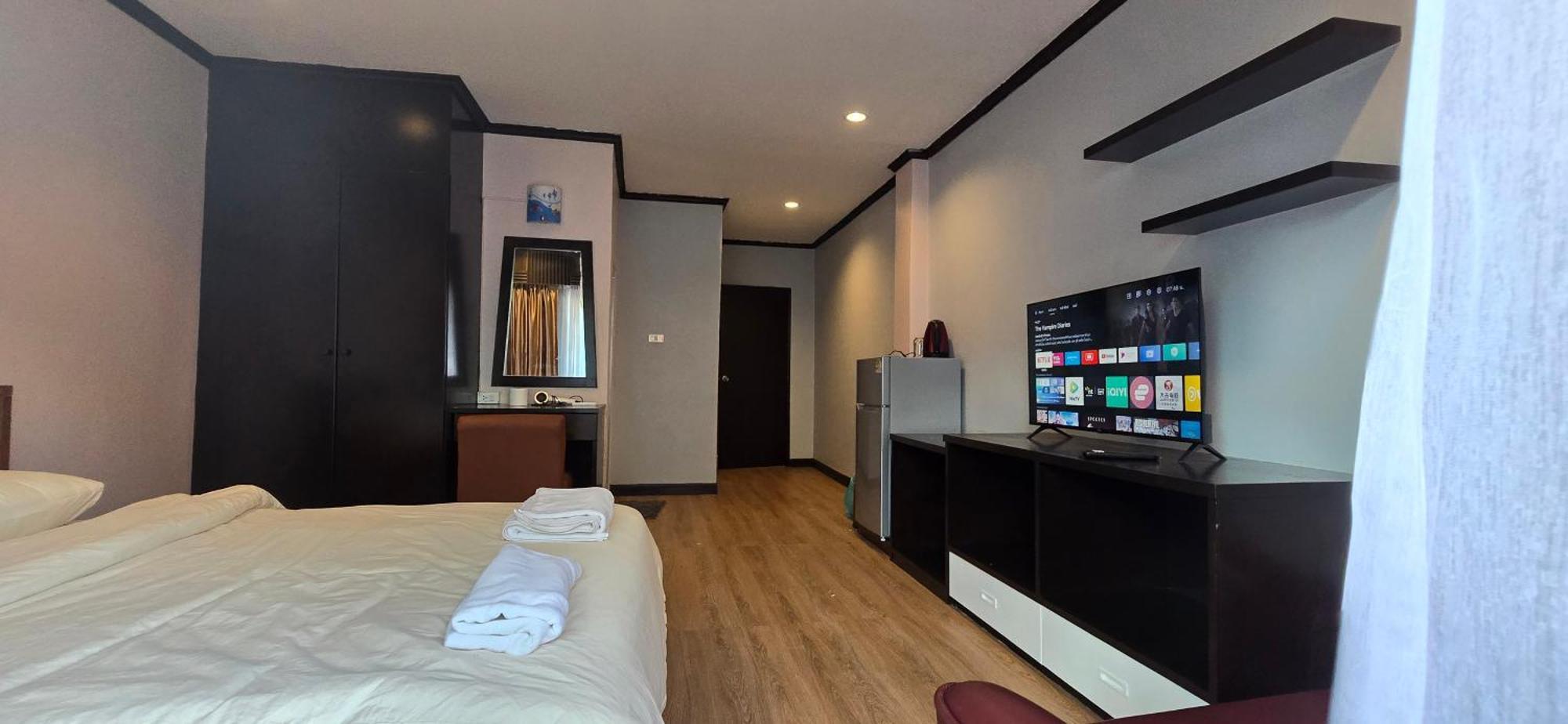 Taxim Residence Boutique Hotel Patong Esterno foto